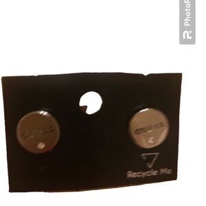 Guess earrings nwot